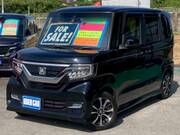2018 HONDA N-BOX CUSTOM