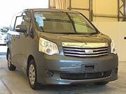 2011 TOYOTA NOAH X SMART EDITION