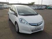 2013 HONDA FIT HYBRID