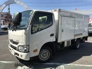 2019 TOYOTA DYNA