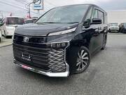 2022 TOYOTA VOXY