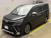 2021 TOYOTA VOXY