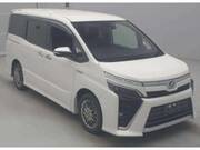 2018 TOYOTA VOXY
