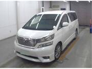 2011 TOYOTA VELLFIRE