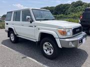 2015 TOYOTA LAND CRUISER