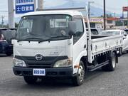 2011 HINO DUTRO