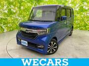 2017 HONDA N-BOX CUSTOM