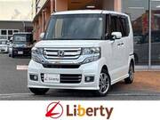 2017 HONDA N-BOX CUSTOM