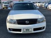 2002 NISSAN GLORIA