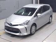 2018 TOYOTA PRIUS ALPHA