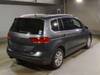 VOLKSWAGEN GOLF TOURAN