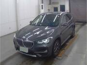 2022 BMW X1