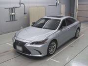 2020 LEXUS ES