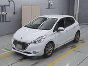 2014 PEUGEOT 208