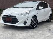2016 TOYOTA AQUA S