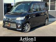 2012 NISSAN ROOX