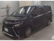 2017 TOYOTA VOXY