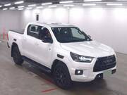 2024 TOYOTA HILUX