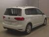 VOLKSWAGEN GOLF TOURAN