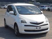 2005 TOYOTA RACTIS