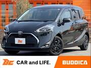 2022 TOYOTA SIENTA