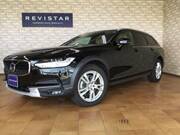 2019 VOLVO V90