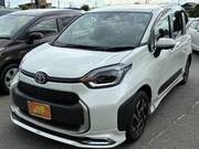 2022 TOYOTA SIENTA