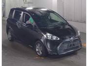 2021 TOYOTA SIENTA G