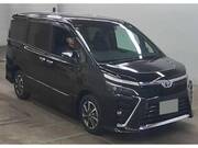 2021 TOYOTA VOXY