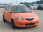 2002 MAZDA DEMIO COZY