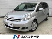 2010 TOYOTA ISIS