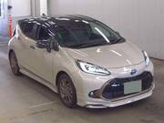 2025 TOYOTA AQUA
