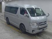 2011 TOYOTA HIACE VAN SUPER GL