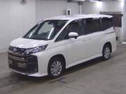 2022 TOYOTA NOAH