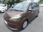 2013 TOYOTA SPADE