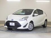 2018 TOYOTA AQUA
