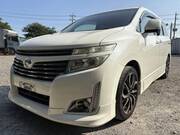 2013 NISSAN ELGRAND