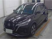 2021 NISSAN KICKS