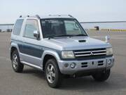 2006 MITSUBISHI PAJERO MINI
