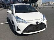 2019 TOYOTA VITZ F