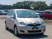 2010 TOYOTA VITZ