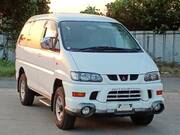 2001 MITSUBISHI DELICA SPACE GEAR CHAMONIX