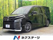 2022 TOYOTA VOXY