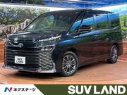 2022 TOYOTA VOXY