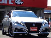 2019 TOYOTA CROWN HYBRID