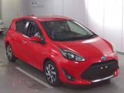 2020 TOYOTA AQUA