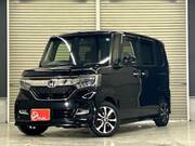 2017 HONDA N-BOX CUSTOM