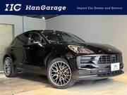 2019 PORSCHE MACAN