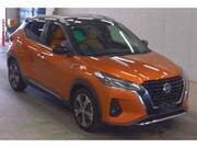 2021 NISSAN KICKS
