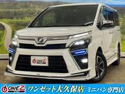2019 TOYOTA VOXY